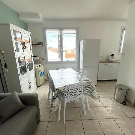A Quelques Pas Du Centre Et De La Appartement La Tranche-sur-Mer
